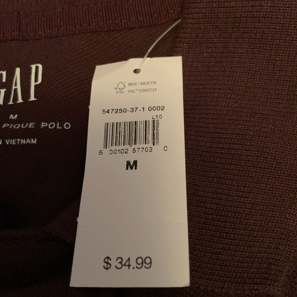 Gap polo shirt, size medium,. NWT - Picture 3 of 5